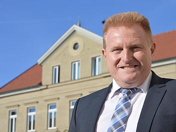 Bürgermeister Matthias Klement zieht eine weitgehend positive Bilanz im Rückblick auf das  Jahr 2021.  Foto: Isolde Krapf