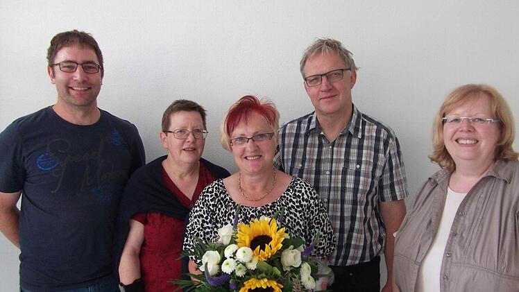 Von Links: Daniel Schäfner, Elvira Keller und Ursula Grom, Bruno Straub-Meißner, Christine Unsleber Foto: Caritas