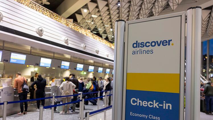 Discover Airlines
