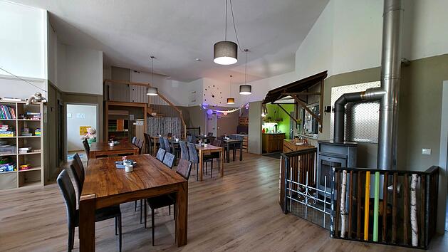 Die Kombination aus gastronomischem Angebot und Freizeitm&ouml;glichkeiten macht das Familiencaf&eacute; Heddies zum Favoriten unserer Leser.