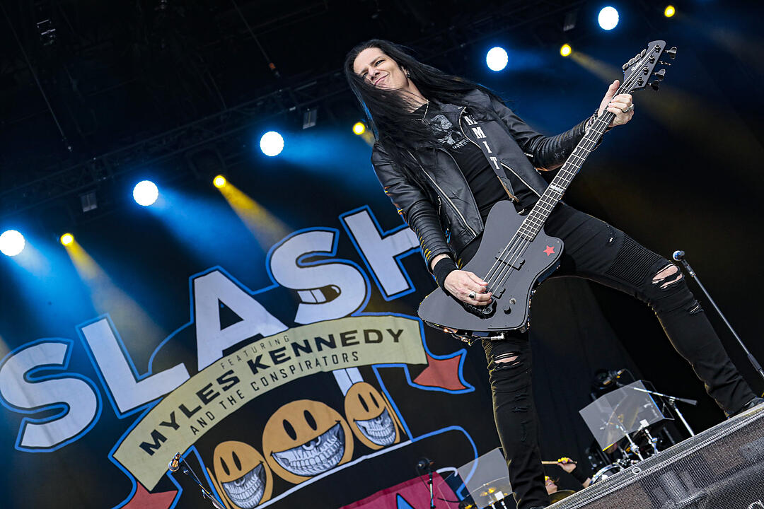 Slash feat. Myles Kennedy and The Conspirators bringen ihre Fans bei Rock im Park 2019 zum Durchdrehen