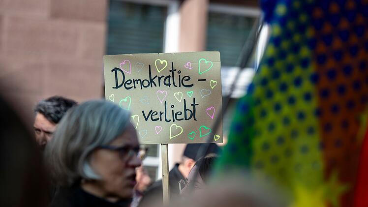 Kundgebung "gegen Rassismus" in Bamberg verlegt - hoher Zulauf erwartet