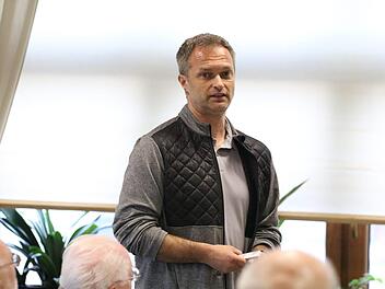 Christian Wück im Sportheim der DJK Reith.Sebastian Schmitt