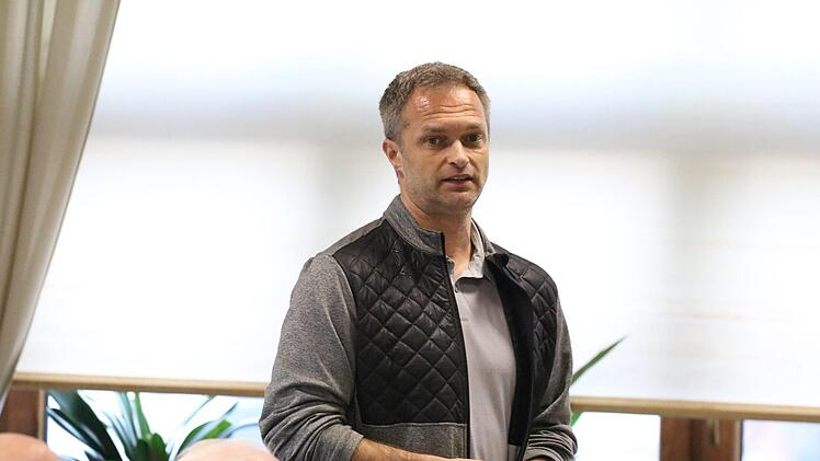 Christian Wück im Sportheim der DJK Reith.Sebastian Schmitt