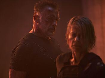 Terminator: Dark Fate "Terminator: Dark Fate" ist auch ein Zusammentreffen von Arnold Schwarzenegger und Linda Hamilton.