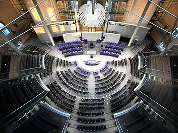 Symbolbild: Bundestag von oben.
