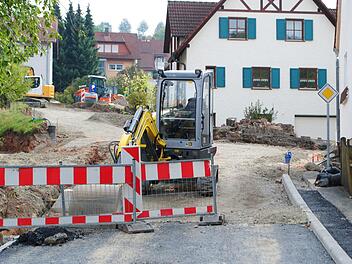 Sehr unzufrieden hatten sich die Riedenberger Gemeinderäte über den Fortschritt der Baustelle in der  Gerodaer Straße gezeigt.  Evelyn Schneider