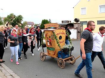 Eine Mordgaudi war die Kerwa in Neuhaus auch heuer wieder. Fotos: Johanna blum