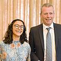Das neue Nürnberger Christkind, Benigna Munsi und Nürnbergs Oberbürgermeister Ulrich Maly (SPD)  traten gemeinsam vor die Presse. Grund dafür war ein vorangegangener rassistischer Post des AfD-Kreisverbands München-Land. Foto: Nicolas Armer/dpa