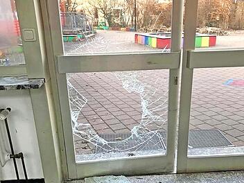 Die Grundschule in Effeltrich suchte ein 22-Jähriger heim.  Foto: privat