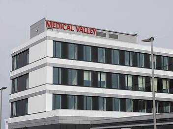 Die Stadt Forchheim als Betreiber des Medical-Valley-Centers hat mit einigen Baumängeln in dem neuen Gebäude zu kämpfen. Foto: Barbara Herbst