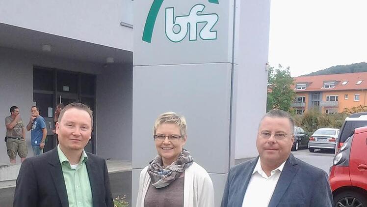 Stephan Zeller, Sabine Dittmar und Peter-Wolfgang Großmann am bfz in der Columbiastraße in Bad Kissingen. Foto: privat