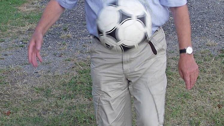 Gerhard Welscher kann noch immer gut mit dem Ball umgehen.