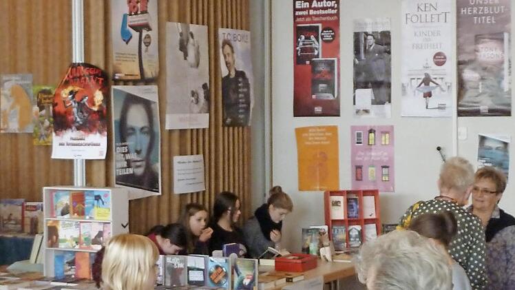 Gro&szlig; war der Besucheransturm beim Buchmessefest in der Ramsthaler B&uuml;cherei.  Foto: Charlotte Wahler