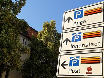 Verwirrend: Wo gibt es noch freie Parkplätze in Coburg? Das Parkleitsystem verweigert dazu derzeit jede Aussage.Foto: Jochen Berger