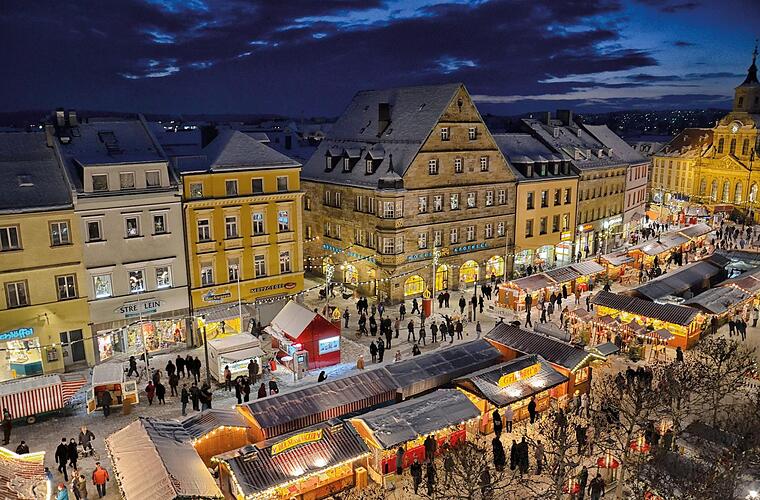 Glühwein- und Mandelduft: Der Bayreuther Christkindlesmarkt wird am 26. November eröffnet. Foto: Bayreuth Marketing & Tourismus GmbH