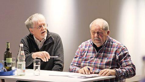 Kunstvereins-Vorsitzender Karol J. Hurec (links) wird sein Amt im Dezember zur Verfügung stellen. Weiter dabei sein wird der bisherige Zweite Vorsitzende, Willi Karl.  Foto: Michael Wunder