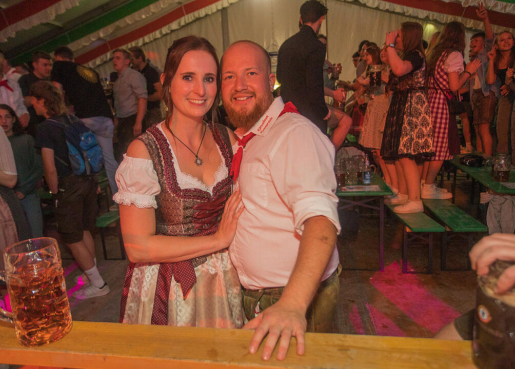 Die Cover- und Partyband "Tasty 7" spielten am Samstag.