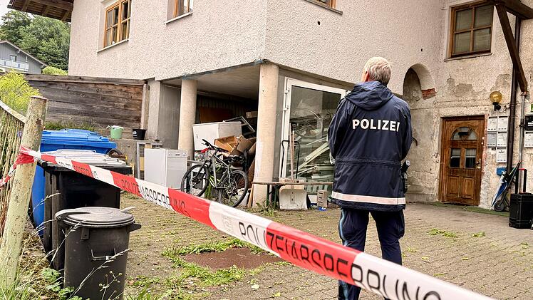 Festnahme nach Fund von drei Toten in Niederbayern
