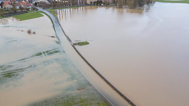 Dauerregen führt zu Hochwasser im Norden Bayerns