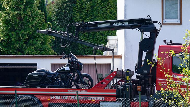 1.200 Polizisten bei Razzia gegen "Hells Angels" im Einsatz