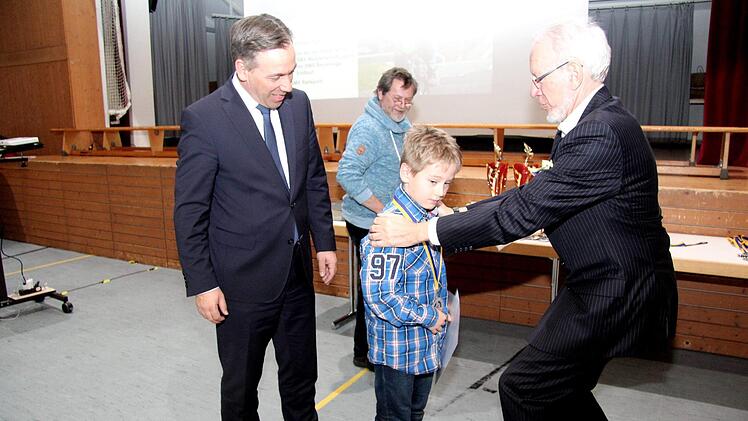 Der 8-jährige Linus Bohne, BMX Herzogenaurach, 1. Plätze bei der Bay. BMX-Meisterschaft  Foto: Richard Sänger