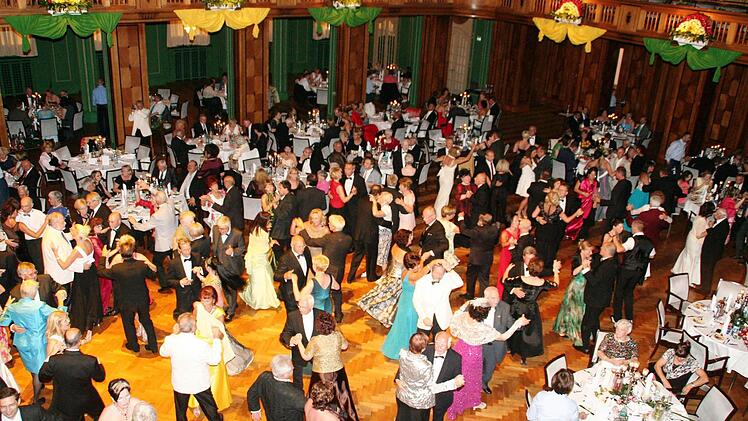 Bad Kissingen erlebte eine rauschende Ballnacht. Foto: Werner Vogel