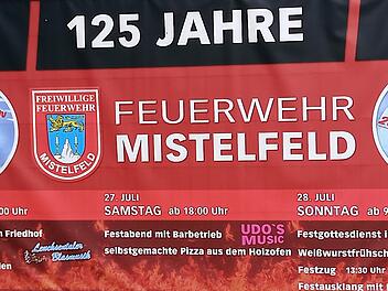 Die Feuerwehr feiert 125-jähriges Bestehen.