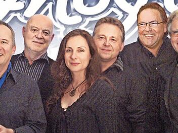 Die Gruppe „Mojo“ spielt am 16. März im „TECnet-Zentrum“ des Burgkunstadter Kleinkunstvereins „TECnet Obermain“ in Burkersdorf handgemachte Rockmusik angereichert mit einer Portion Swing, Soul, Blues und Rock ’n’ Roll.