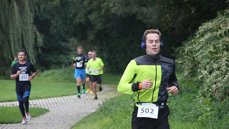 Läufer beim Run of Hope in Kronach. Foto: Veronika Schadeck