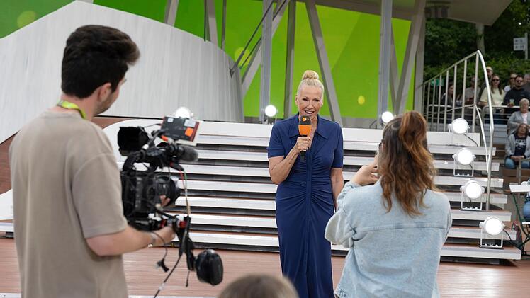 Andrea Kiewel pflegt bei jedem "Fernsehgarten" ein besonderes Ritual.