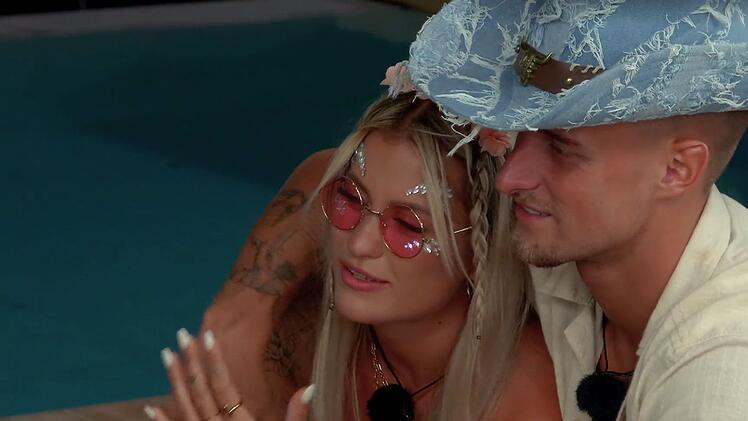 Denise und Laurenz mögen sich sehr.