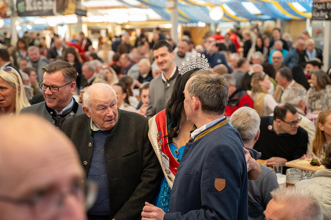 Mehr als 150 Buden und Attraktionen!