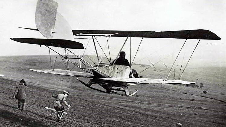 Fotos: BundesarchivIm Buch der Rekorde müsste der Pilot Heini Dittmar aus Bad Kissingen gut vertreten sein.