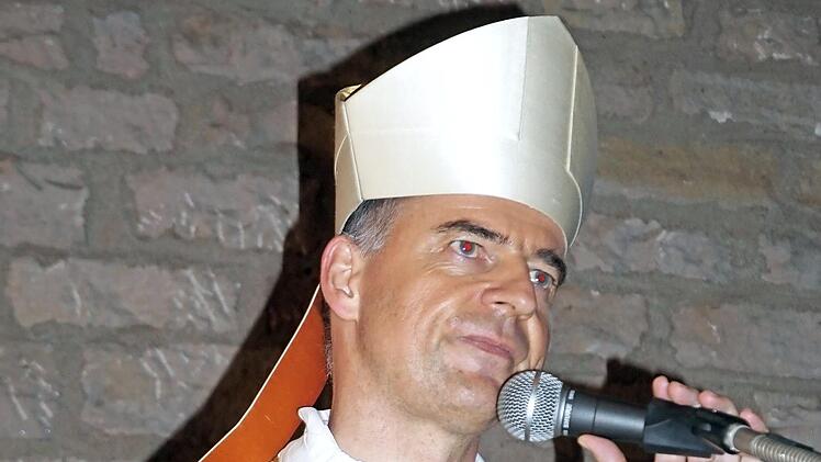 Würzburgs neuer Bischof Franz Jung wird zum Fest der Kreuzerhöhung auf dem Kreuzberg erwartet.  Foto: Marion Eckert