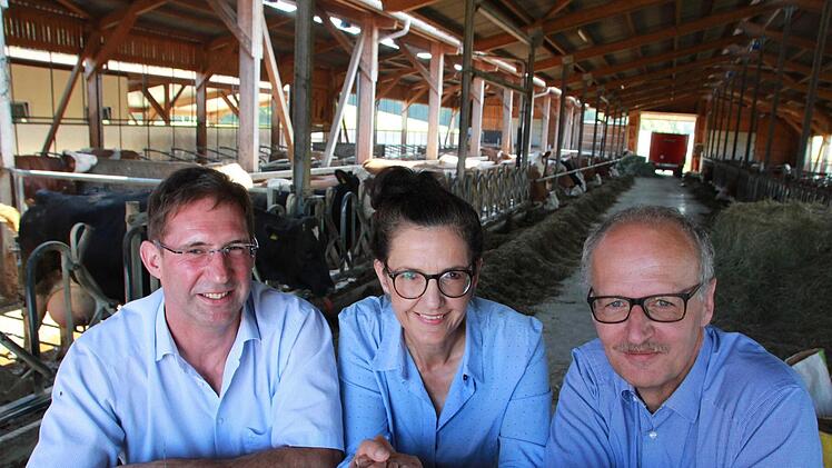 Norbert Götz vom Verband für landwirtschaftliche Fachbildung, Theresia Dietz und Peter Will vom Amt für Ernährung, Landwirtschaft und ForstenCarmen  Schmitt
