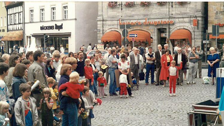 Mitte der 80er-Jahre organisierte die Gruppe "Frauen f&uuml;r Frieden" unter anderem Demonstrationen in Forchheim. Foto: privat