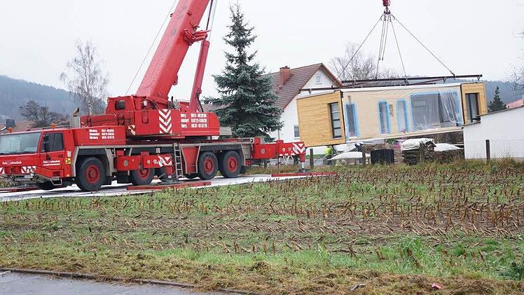 Ein riesiger Kran war erforderlich.  Foto: privat