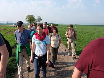Im Wanderzug der Grenzgänger sind die beteiligten Jagdgenossen, also die Grundstücksbesitzer und Verpächter von Jagdgrund, häufig anzutreffen.  Gerd Schaar