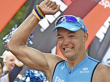 Freude pur bei Andreas Dreitz nach dem Gewinn der Europameisterschaft vor drei Wochen in Wiesbaden; am Sonntag greift der Michelauer in Australien nach dem WM-Titel.  Foto: imago