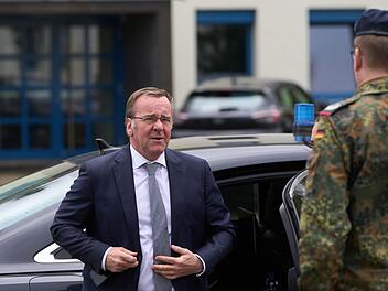 Bundesverteidigungsminister Pistorius fordert Resilienz gegen Desinformation