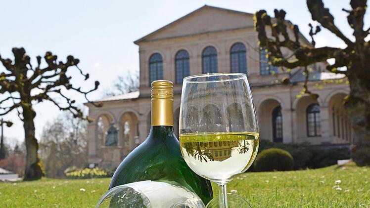 Das Sommer-Weinfest findet am 19. und 20. Juli im Staatsbad statt.