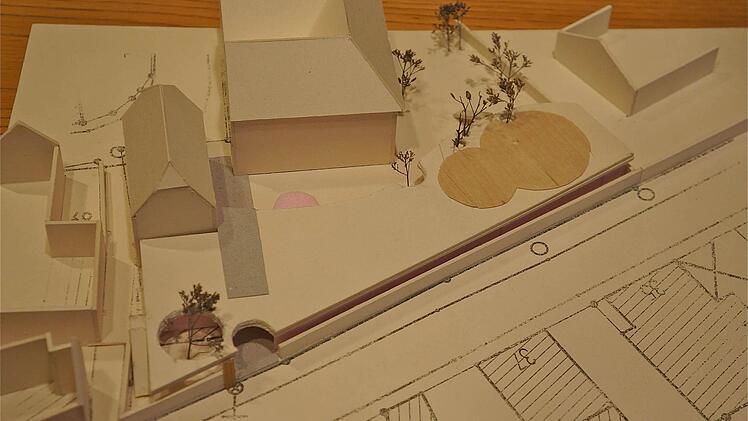 Ein Modell der Um- bzw. Anbaupläne für den Euerdorfer Kindergarten.