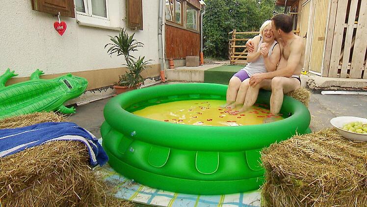 Poolparty bei Rainer. Foto: RTL