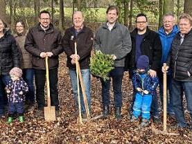 Die Gruppe der CSU mit Drittem B&uuml;rgermeister Rainer Schmeu&szlig;er, stellvertretendem BBV-Kreisobmann Reinhard Friedrich, Landrat Hermann Ulm und Stadtrat Klaus Neuner Foto: Klaus Friedrich