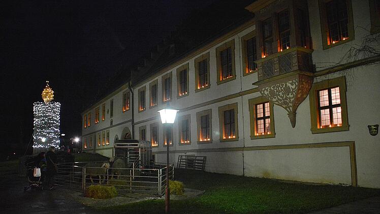 Weihnachtsmarkt in Maria Bildhausen. Hanns Friedrich