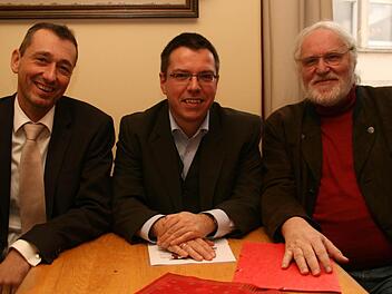 FDP-Ortsverbandsvorsitzender Michael Otte, Kreisvorsitzender Thomas Nagel und Veit Pöhlmnann (von links).  Foto: Archiv