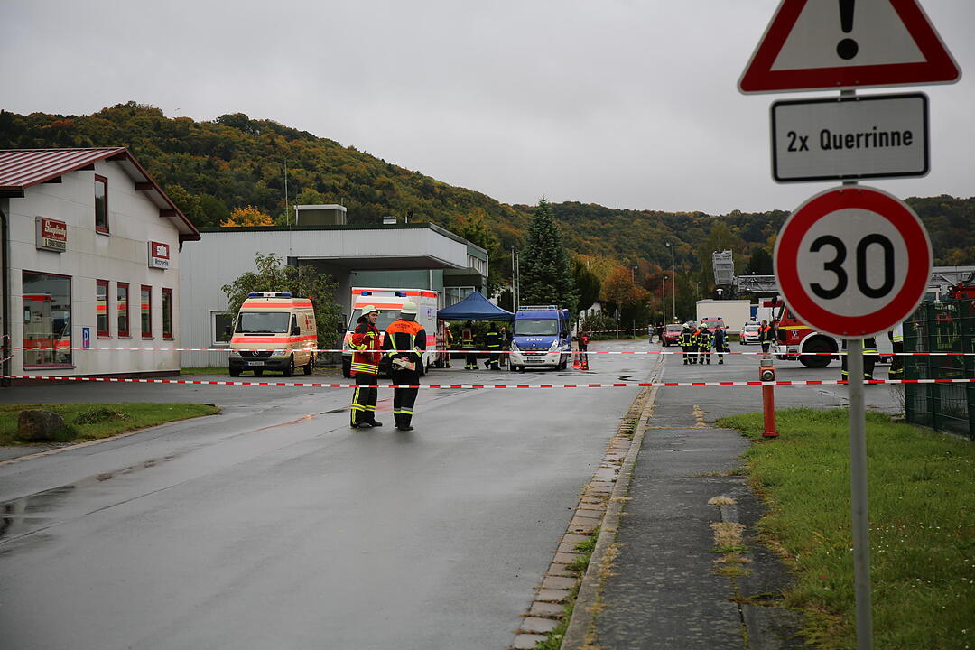Hallendach in Kasendorf stürzt ein