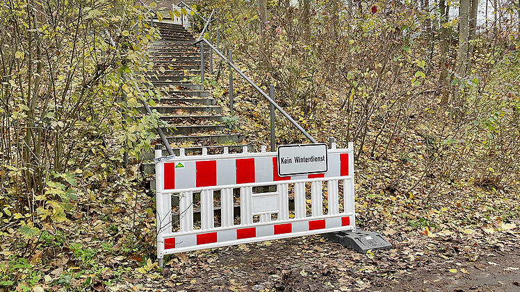 Nürnberg sperrt einen Teil der Treppenanlagen im Stadtgebiet - "Kein Winterdienst"