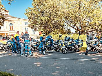 Fellows Ride wollen mit einem Motorrad-Konvoi durch die Fr&auml;nkische Schweiz auf das Thema Depressionen aufmerksam machen &ndash; und Spenden sammeln.Jonas Vogel